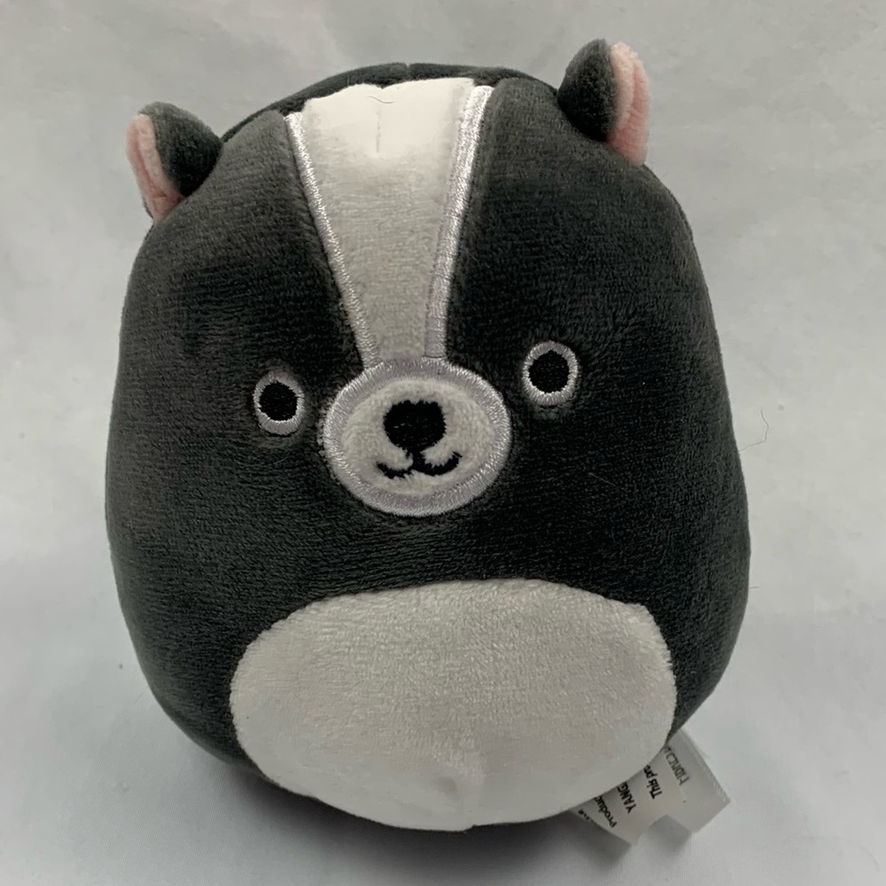Skylar the Skunk 3.5" Squishmallow
